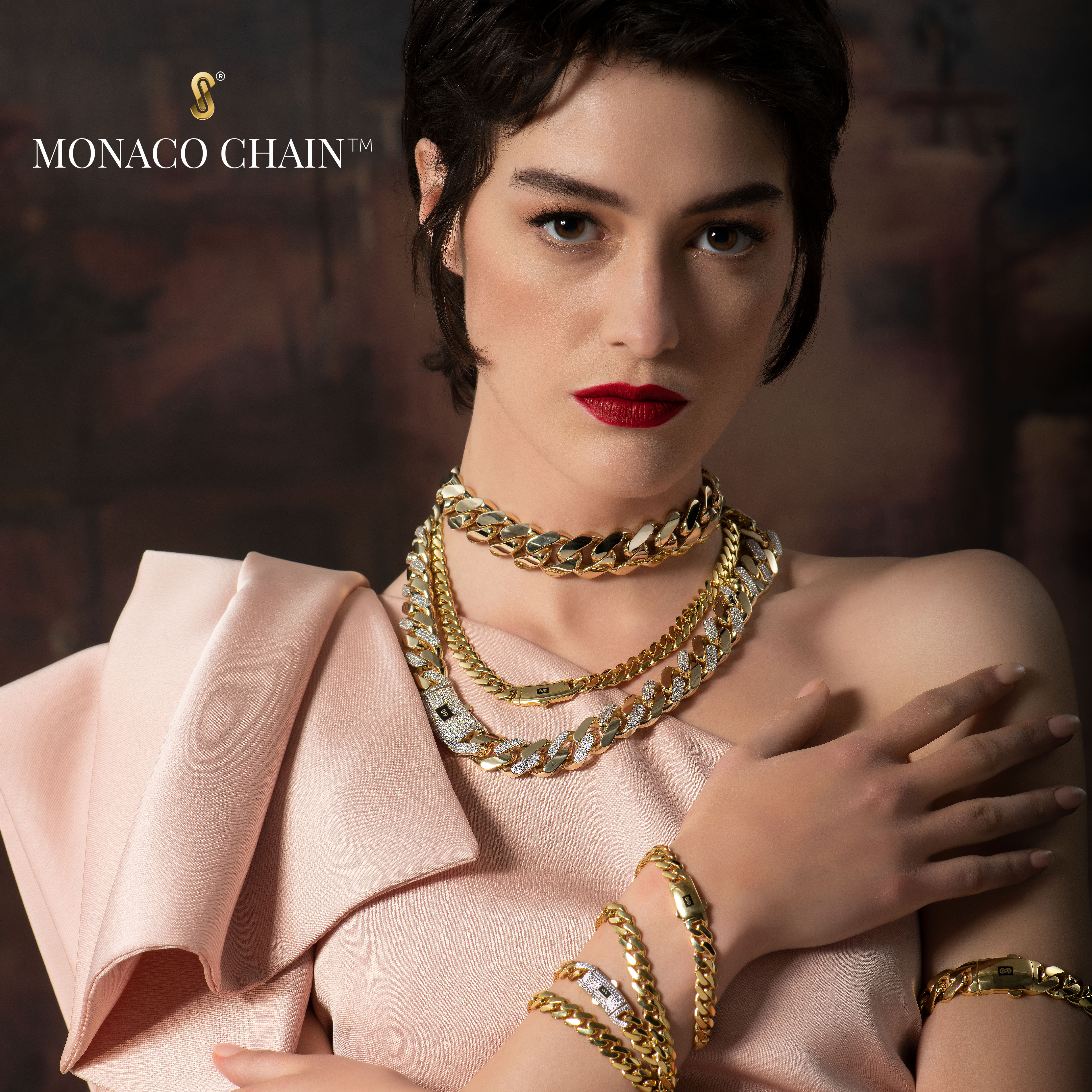 Descubre la elegancia de Monaco Chain: Joyas en oro con cristales de Swarovski que redefinen el lujo